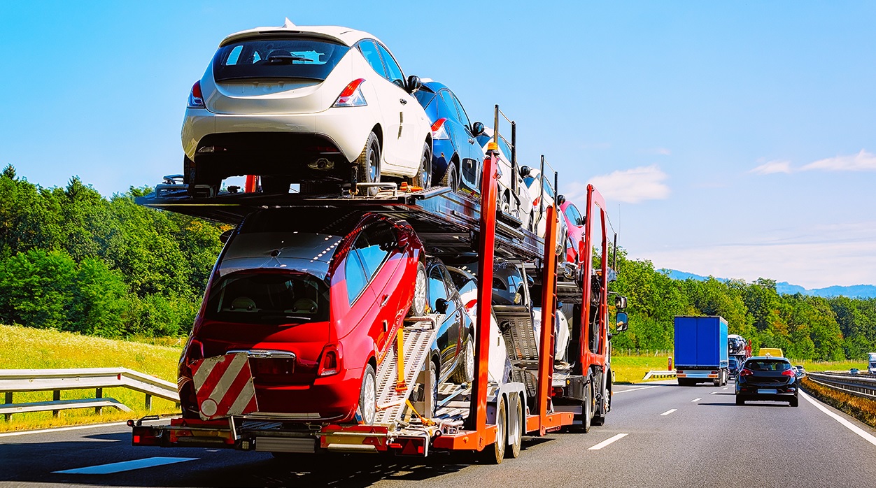 A Few Crucial Questions to Consider While Choosing an Auto Shipping Service